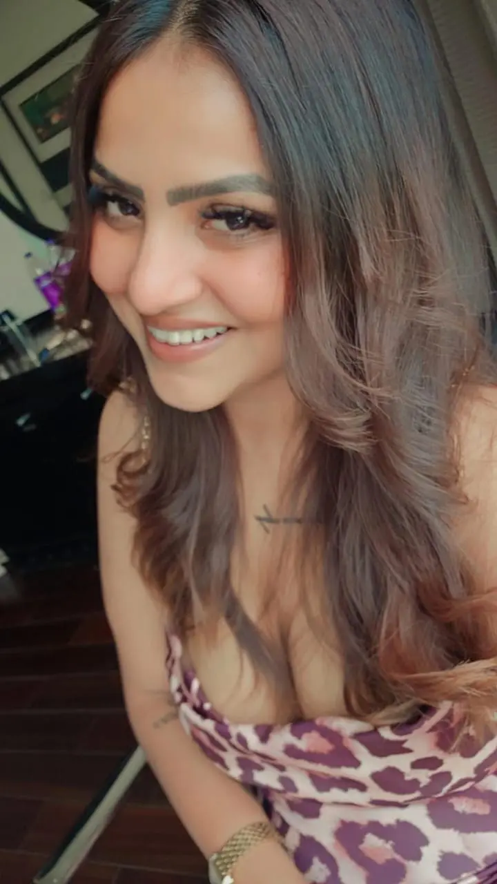 Vanya - Escort service in Dehradun | Personal Booking Listing 36 - Dehradun, Dehradun, Uttarakhand - profile photo