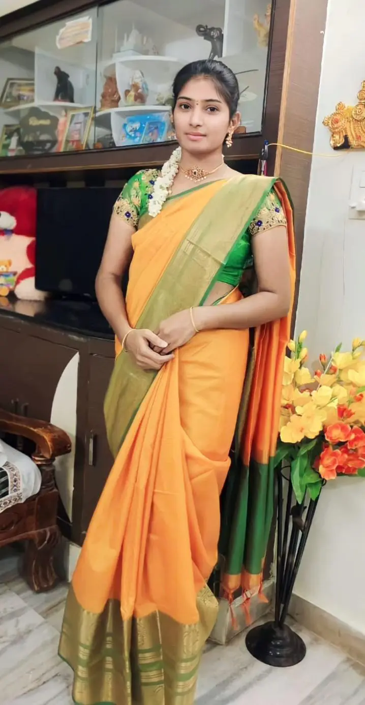 Ira - Housewife escorts in Guntur | Private Companion Listing 11 - Guntur, Guntur, Andhra Pradesh - profile photo