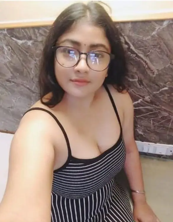 Avni - Escort service in Alappuzha | Private Companion Listing 08 - Alappuzha, Alappuzha, Kerala - profile photo